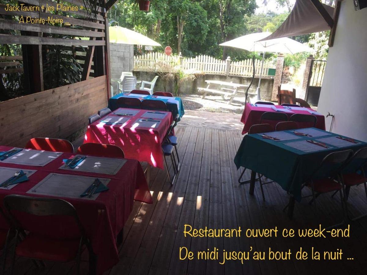 Jacktavern - Auberge De Jeunesse Pointe-Noire Kültér fotó