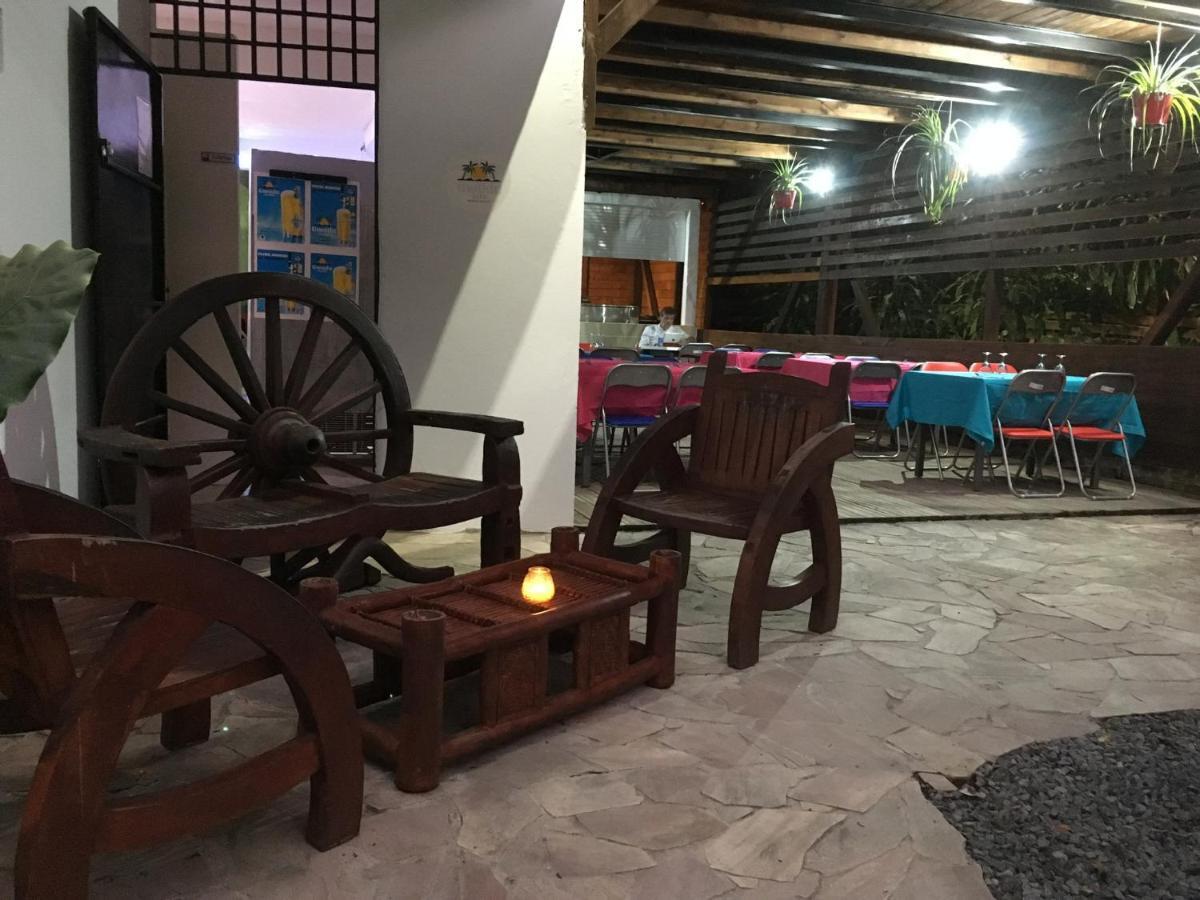 Jacktavern - Auberge De Jeunesse Pointe-Noire Kültér fotó